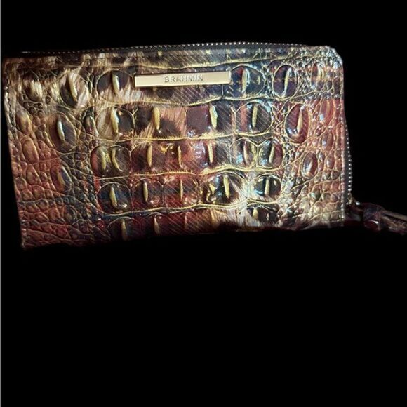 Outstanding BRAHMIN Corie wallet/wristlet Tartan Animal Melbourne excellent cond - Picture 1 of 13